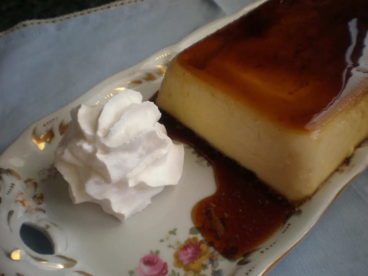 Flan de chocolate blanco